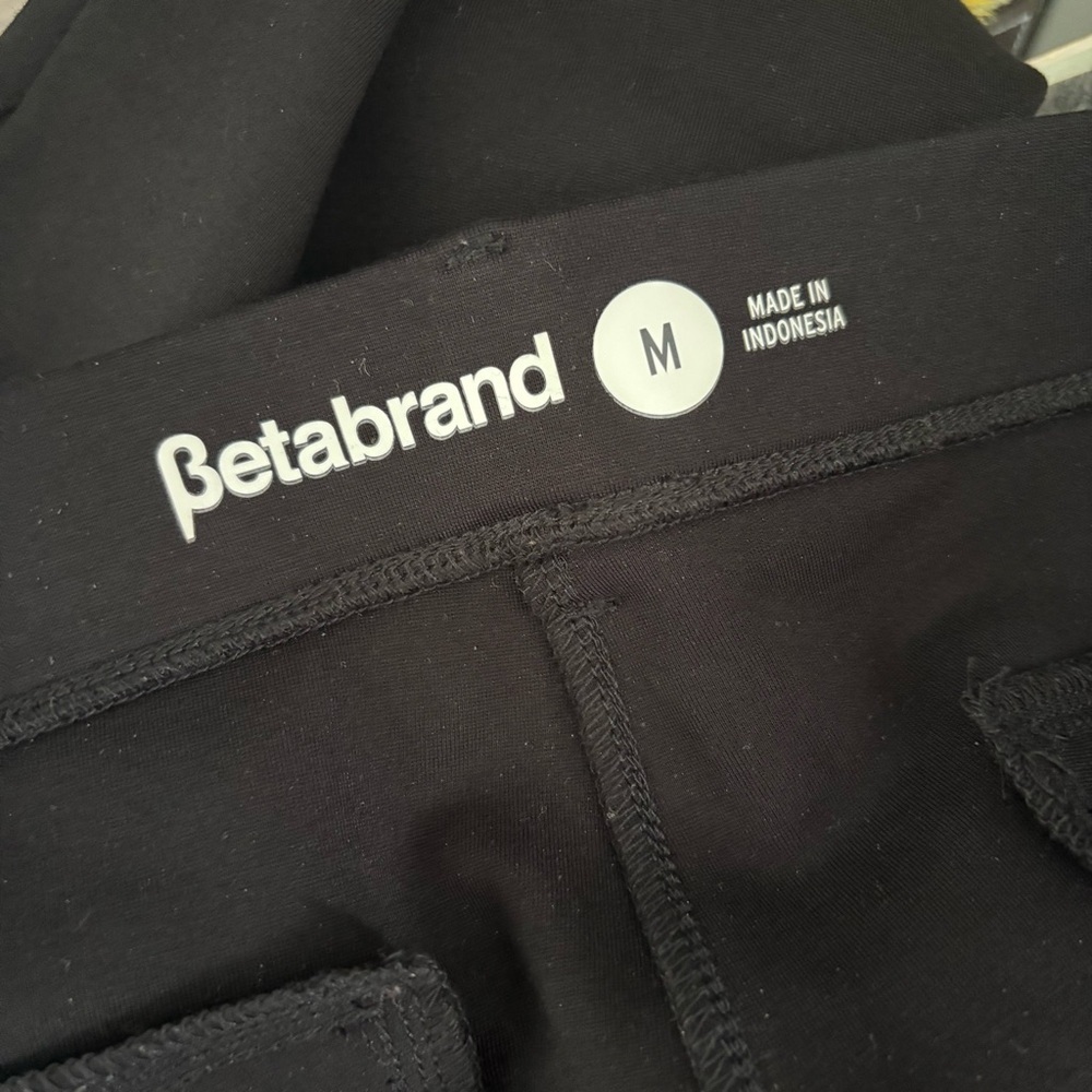 Betabrand Women's Size Medium Black Straight Classic Dress Pant Yoga Pant - Picture 3 of 7